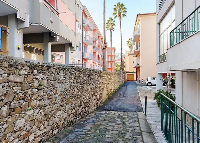 La Casetta Di Hiba * Diano Marina